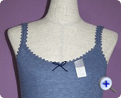 ティミアンモダールサーモギア　キャミソール　発熱繊維 / 袋編みなので空気の保温層ができ、ソフトで軽くて暖かい素材です。